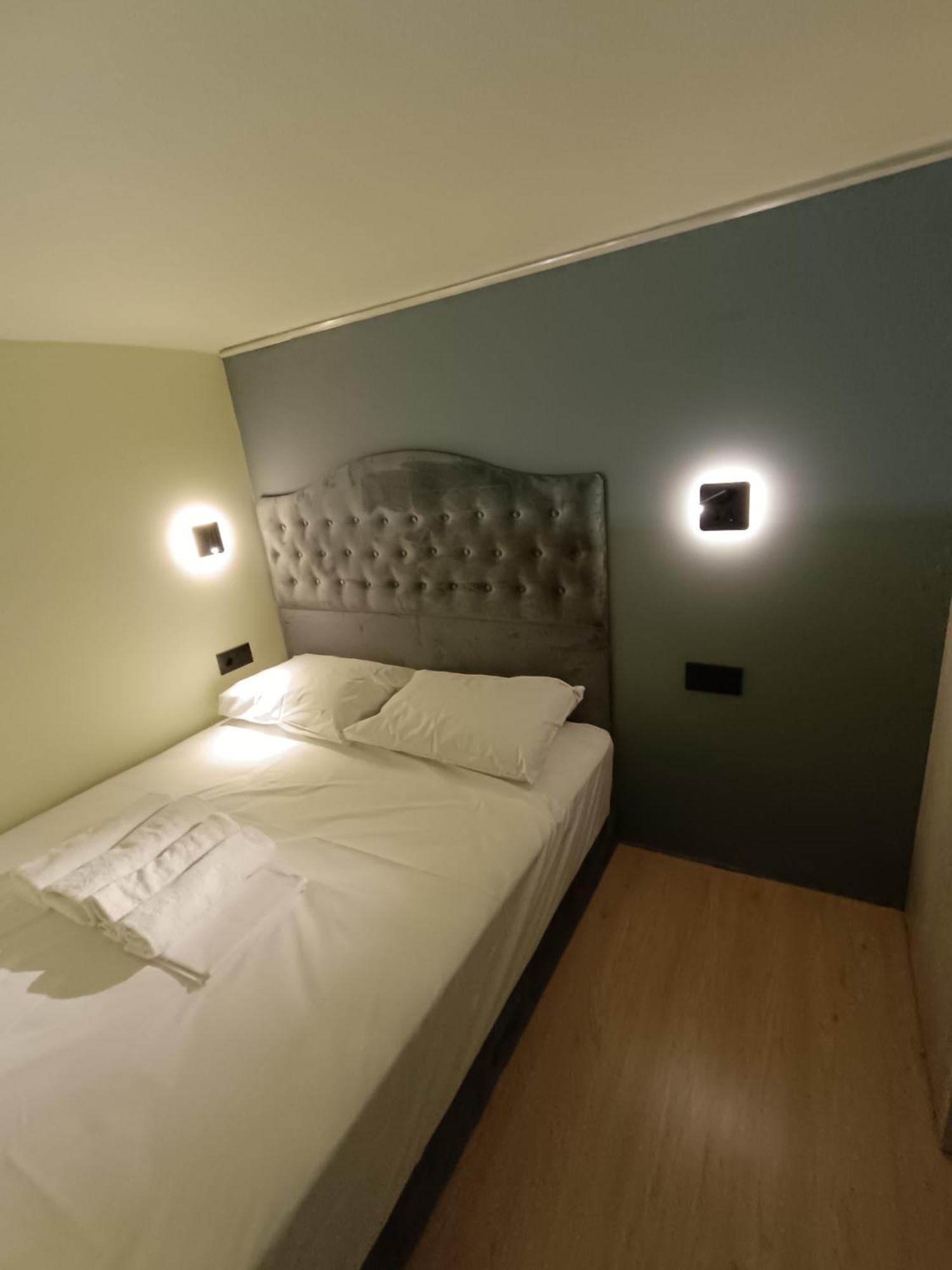 The Loft Lägenhet Pireus Exteriör bild